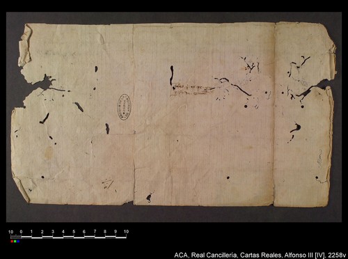 Cancillería,cartas_reales,Alfonso_IV,caja_19,nº2258/ Mandato. (1-06-1333)