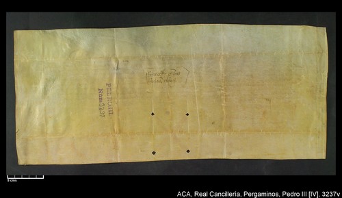Cancillería,pergaminos,Pedro_IV,carp.300,nº3237/ Época de Pedro IV. (5-04-1384)