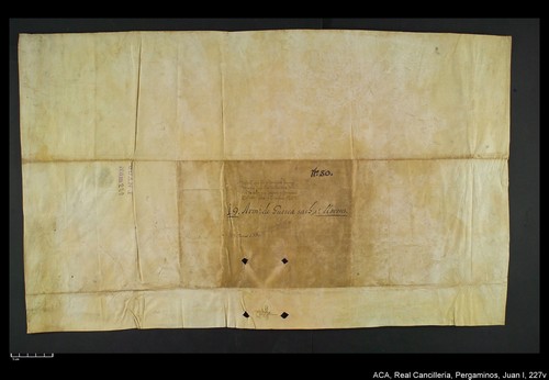Cancillería,pergaminos,Juan_I,carp.311,nº227/ Época de Juan I. (19-06-1390)