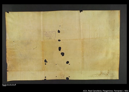 Cancillería,pergaminos,Fernando_I,carp.335,nº183/ Época de Fernando I. (26-04-1414)